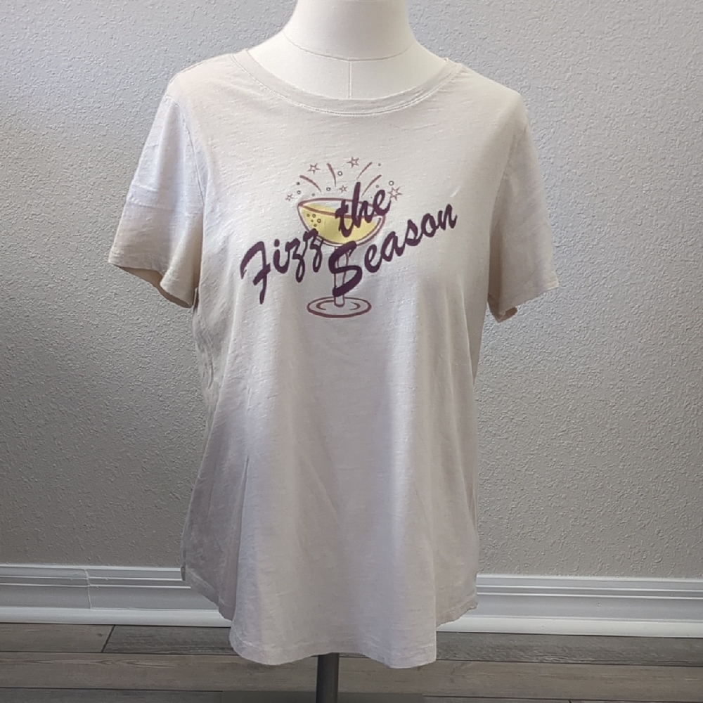 ✨3 For $24✨Old Navy Cream Graphic Tee